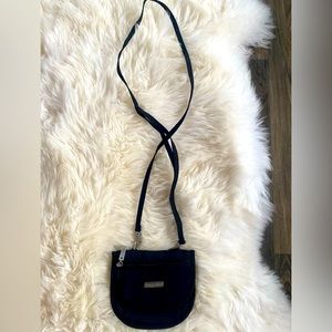 NWOT Baggallini purse